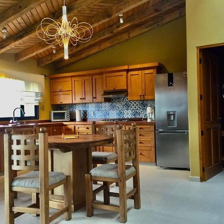 Brisas De Sol Hotell Pátzcuaro Exteriör bild
