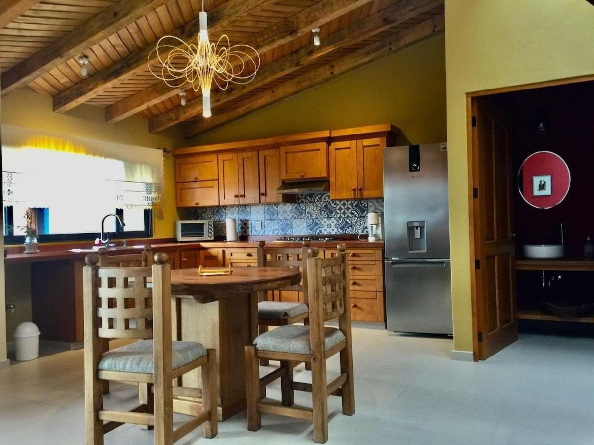 Brisas De Sol Hotell Pátzcuaro Exteriör bild
