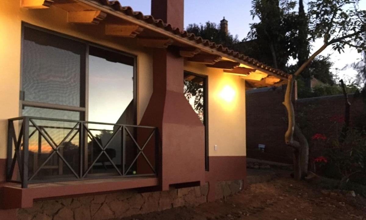 Brisas De Sol Hotell Pátzcuaro Exteriör bild
