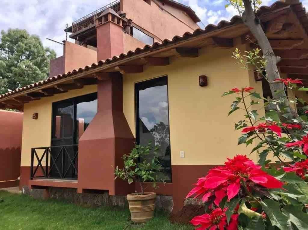 Brisas De Sol Hotell Pátzcuaro Exteriör bild